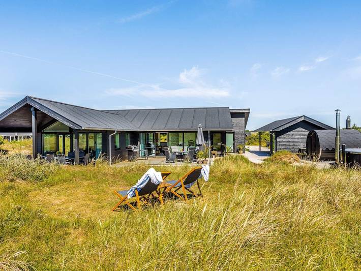 9 Personen Ferienhaus in Hirtshals in Hirtshals region, Tannisbucht