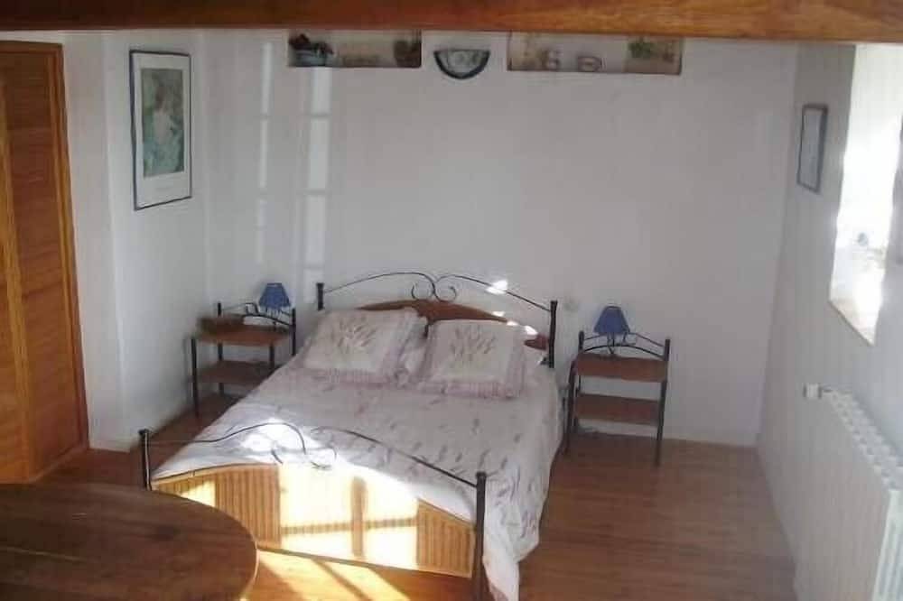 Maison charentaise de charme avec piscine privative 25km de la mer in Corme-Royal, Région de Saintes