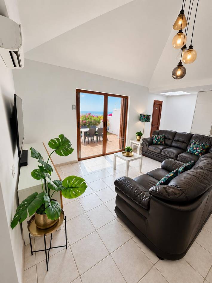 Holiday rental for 6 people, with Ocean view and Balcony as well as Terrace and Garden in Golf del Sur