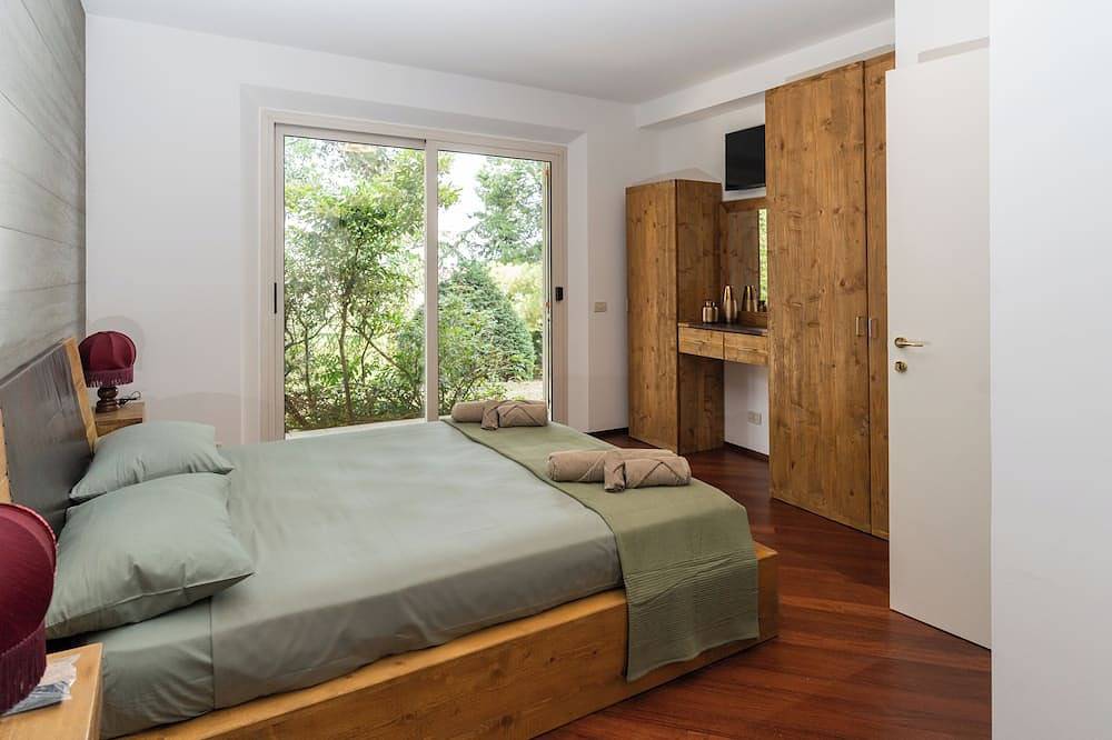 Relais completo con dos alojamientos, en las colinas entre Misano y Riccione in Misano Adriatico, Provincia de Rimini
