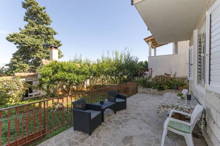 Estudio entero, Estudio para 2 personas con terraza in Supetar, Brac