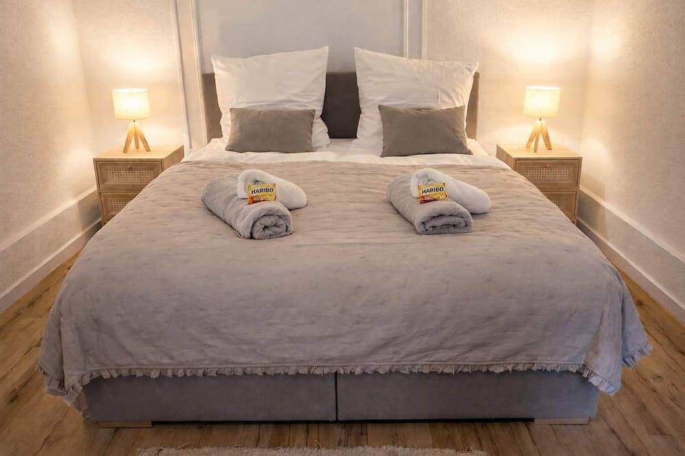 Apartamento inteiro, 🌿 Cozy City Apartment| Fairgrounds | Workspace | Click here to see more 👇 in Frankfurt, Hessen do Sul