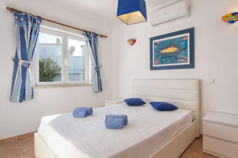 Villa Blue Ocean in Guia, Faro Distrikt