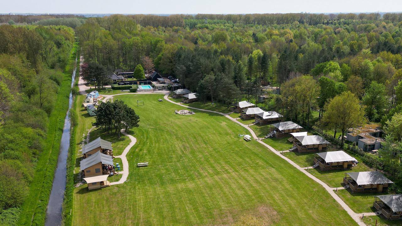 De Glamping — Glamping Lodge 5 schlafplätze in Flevoland