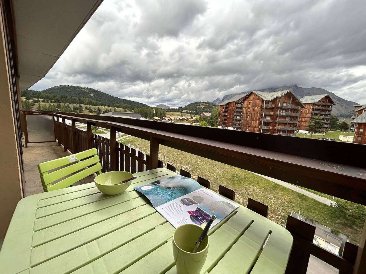 Appartement entier, Studio confort 4 pers. à 50m des pistes, Wifi, animaux admis in Saint-Étienne-en-Dévoluy, Le Dévoluy