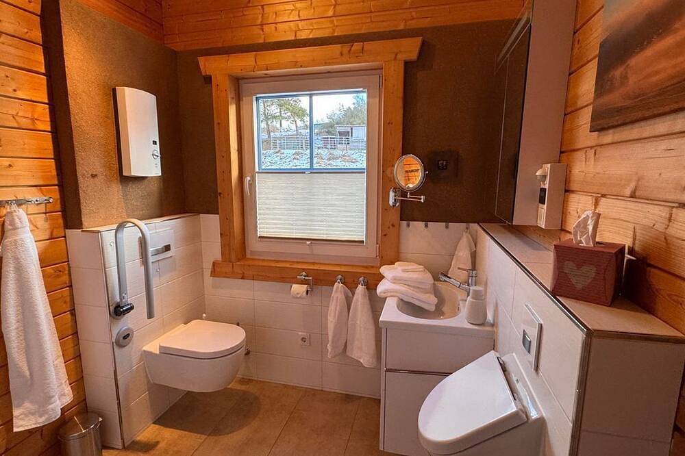 Eifelchalet Niederehe - 4-Bett-Ferienhaus Eifelchalet, 2 Schlafräume in Üxheim, Vulkaneifel