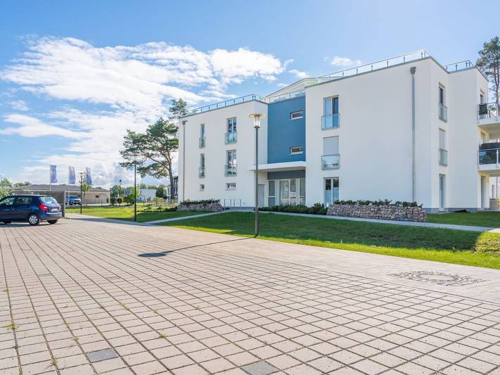 Ferienwohnung für 4 Personen, mit Balkon und Terrasse sowie Sauna und Seeblick in Zirchow - 3