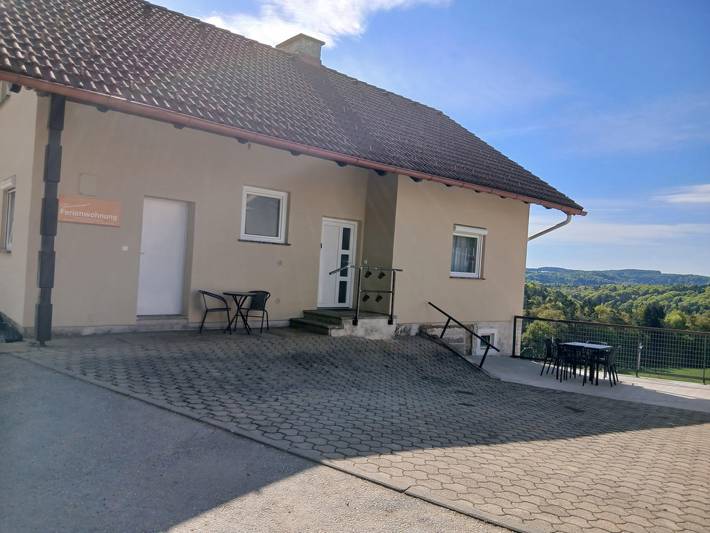 Bauernhof für 7 Personen, mit Terrasse und Ausblick