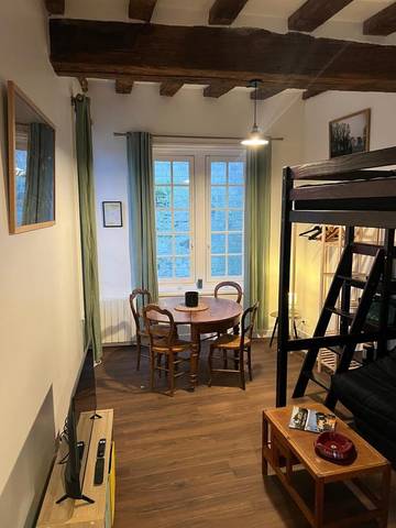 Gîte pour 4 personnes, avec vue dans Vignemont