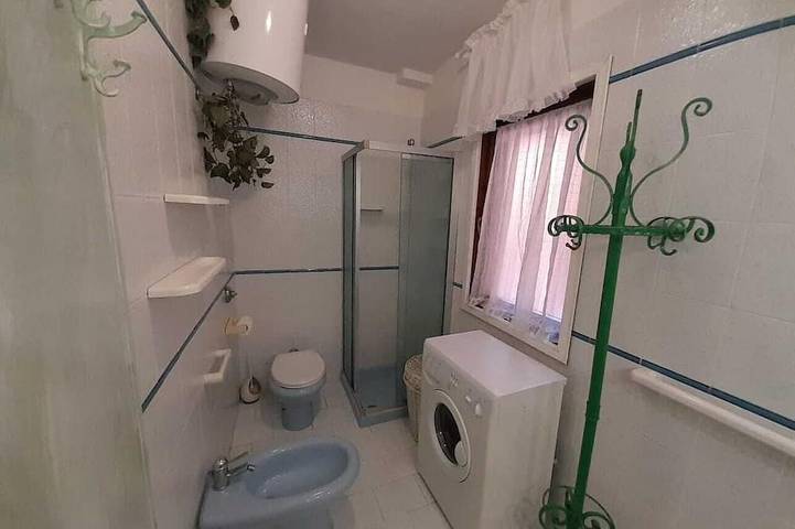 Ganze Wohnung, Three-Room Apartment House Emy C11 Ground Floor With Patio And Garden in Cala Reale, Golfo Aranci