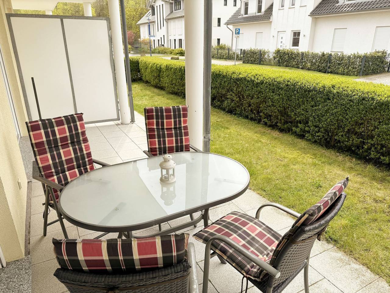 Ganze Ferienwohnung, F: Ferienwohnung Boje Nr. 04 mit Terrasse - Ferienwohnung Boje Nr. 04 mit Terrasse in Thiessow, Mönchgut