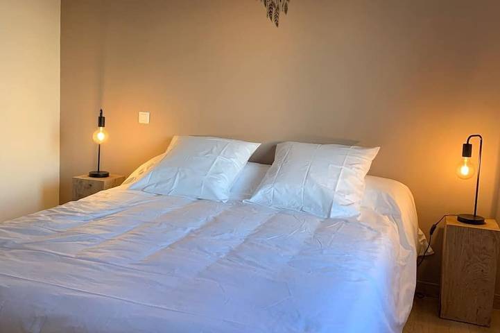 Location de vacances pour 6 personnes, avec jardin et terrasse à Capdrot - 2