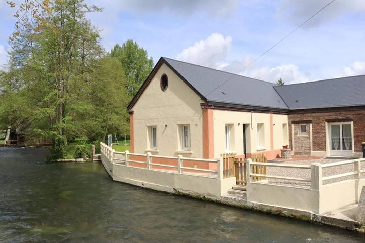 Gîte pour 6 personnes, avec vue et jardin, animaux acceptés dans Sept-Meules