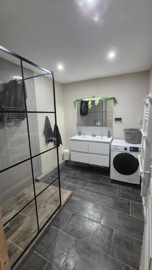 Gîte pour 4 personnes, avec balcon à Tuchan - 2