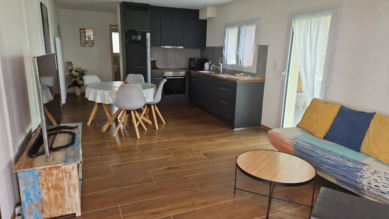 Appartement entier, Coup d'œil in Bullet, Nord Vaudois