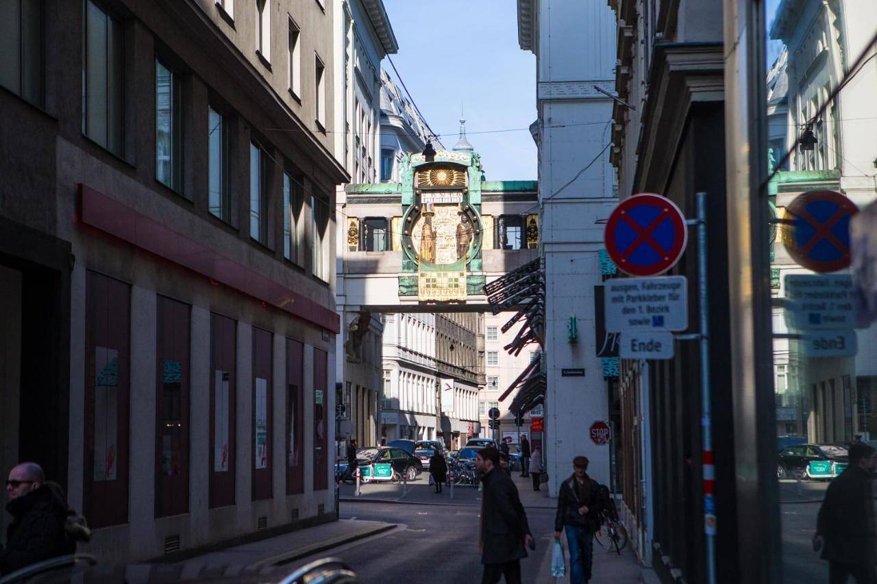 City Pension Stephansplatz I Self Check In I Ac in all rooms in Wien Innenstadt, Wien