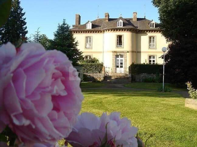 Casa de vacaciones para 9 personas, con jardín además de vistas y vistas al lago, Se admiten mascotas - 1