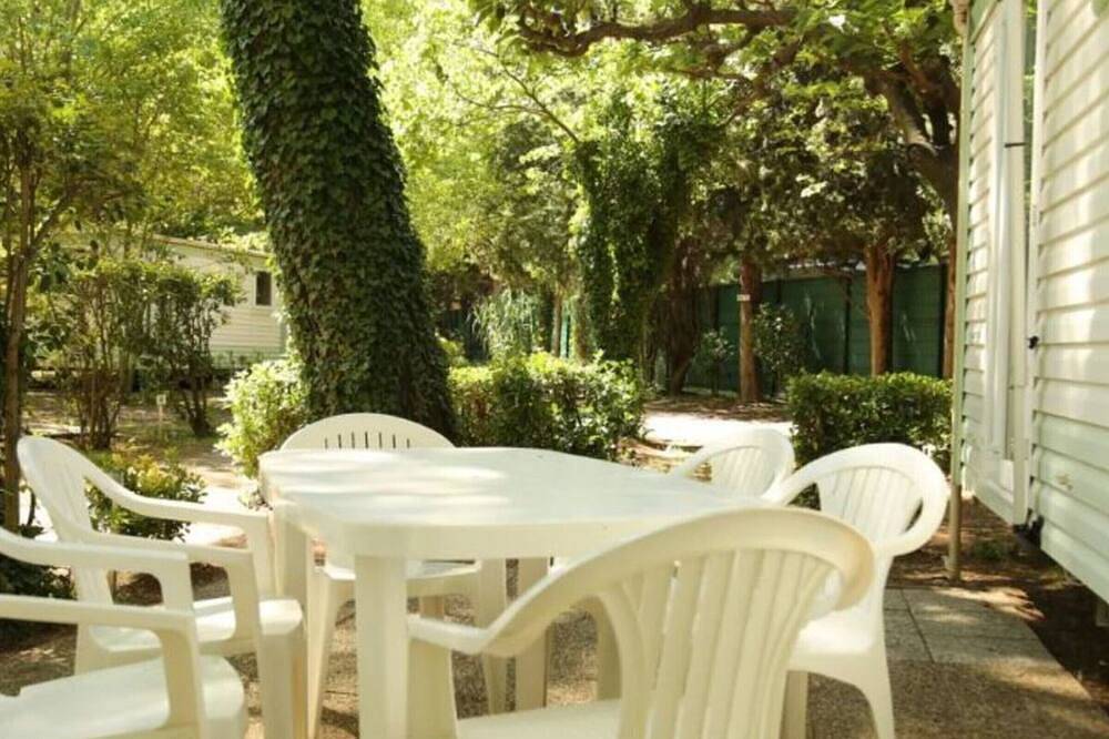 Mobilheim mit Terrasse - 6 Pers. in Montblanc, Mittelmeerküste (Frankreich)