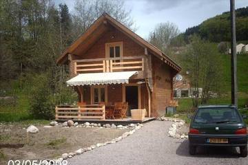 Maison de campagne pour 6 personnes, avec balcon et jardin à Le Val-d'Ajol