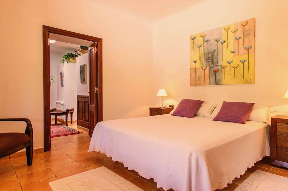 Rose village in San José (Ibiza), Sant Josep de sa Talaia
