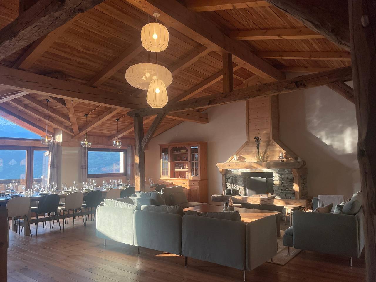 L'Hermine: Prachtig Savoyaards chalet met panoramisch uitzicht – tot 15 personen in Mâcot-la-Plagne, La Plagne-Tarentaise