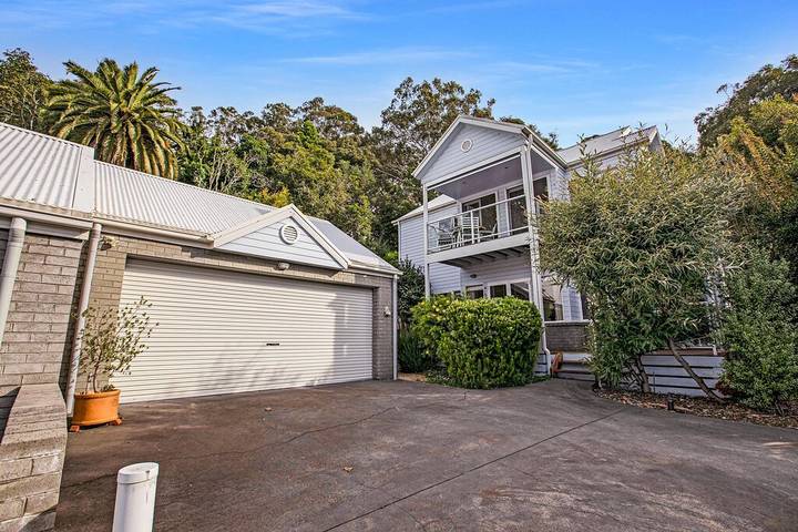 Holiday home for 7 people, with terrace in Metung