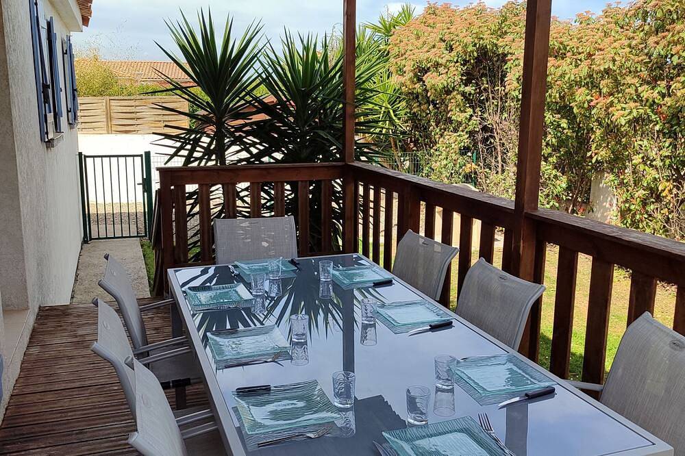 Haus, Strandstraße in Folelli in Folelli, Penta-di-Casinca