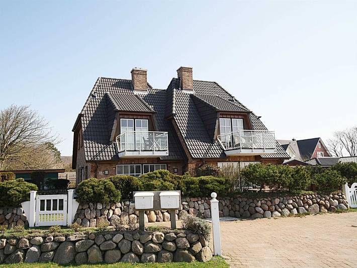 Ferienwohnung für 2 Personen, mit Balkon in Wenningstedt - 2