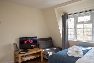 Glamping for 4 People in Lambeth, London, Photo 2