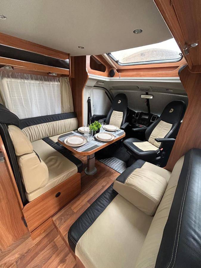 Gîte pour 4 personnes, avec terrasse à Rodilhan