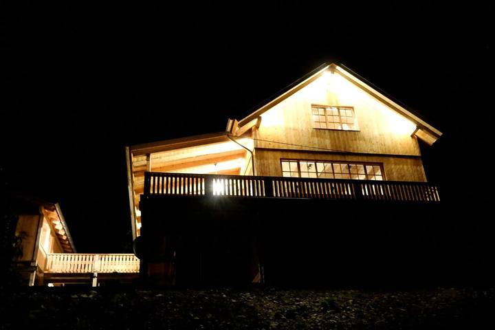 Chalet für 8 Personen, mit Terrasse und Garten sowie Sauna und Ausblick in Schmallenberg