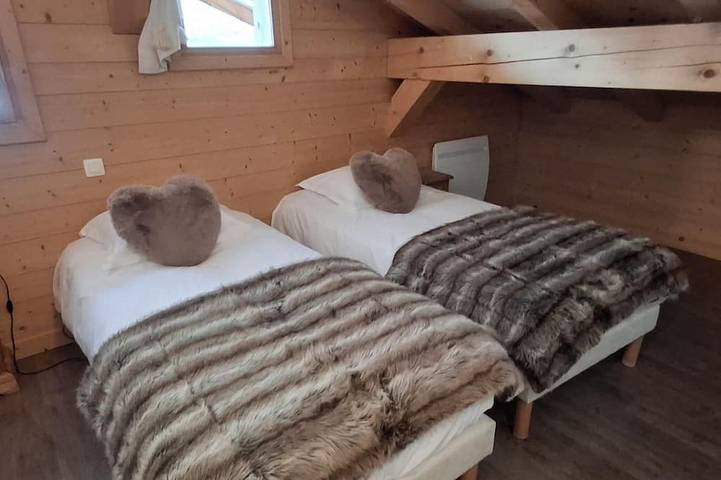 Gîte pour 9 personnes, avec balcon et jardin à Saint-Nicolas-la-Chapelle - 4