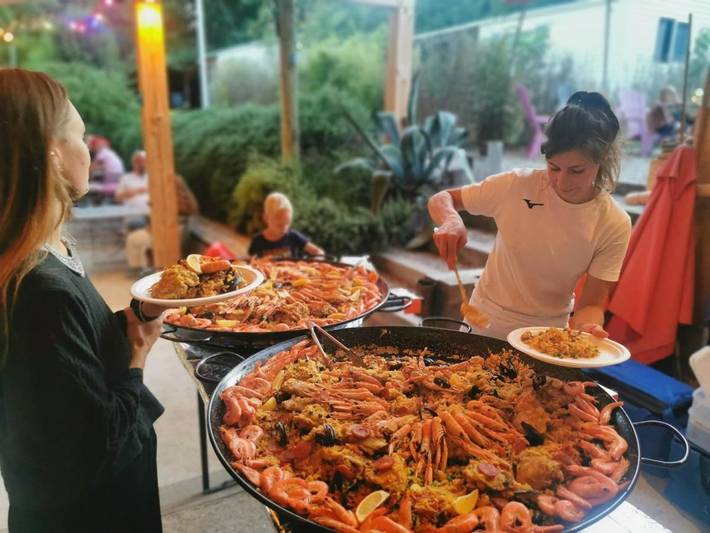 Location de vacances pour 5 personnes, avec jardin ainsi que bassin pour enfant et piscine à Chauzon - 2