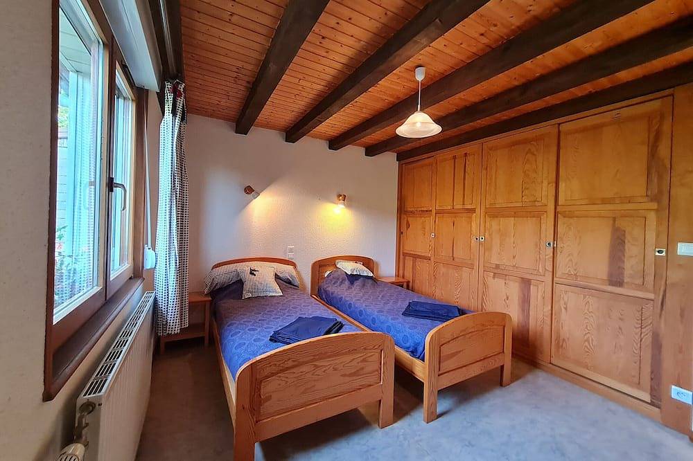 Pleasant cottage in Basse-sur-le-Rupt - 3 bedrooms, terrace, near La Bresse in Basse-sur-le-Rupt, Parc naturel régional des Ballons des Vosges