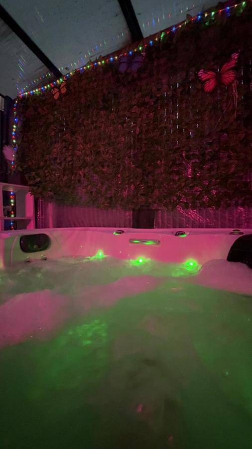 Maison avec jacuzzi in Le Fief-Sauvin, Montrevault-sur-Èvre