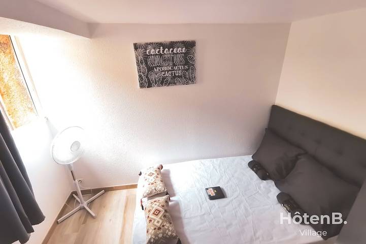 Ganze Wohnung, Natural Escape: Air-Conditioned T2 Bis, Pools, and Private Estate in Fitou! in Fitou, Mittelmeerküste (Frankreich)