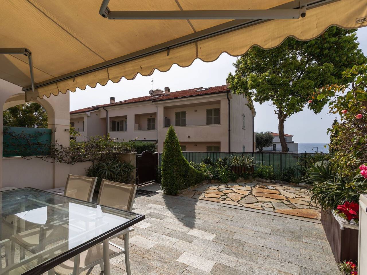 Ganze Wohnung, Cristina - Cristina 606.1 in Riva Ligure, Riviera di Ponente