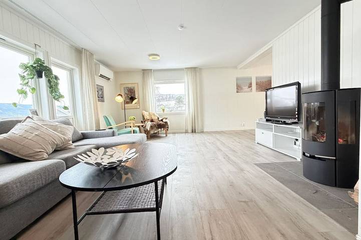 Ferienwohnung für 8 Personen, mit Balkon - 1