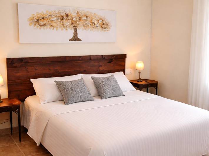 Chalet für 8 Personen, mit Terrasse und Whirlpool sowie Garten und Pool in Andalusien - 3