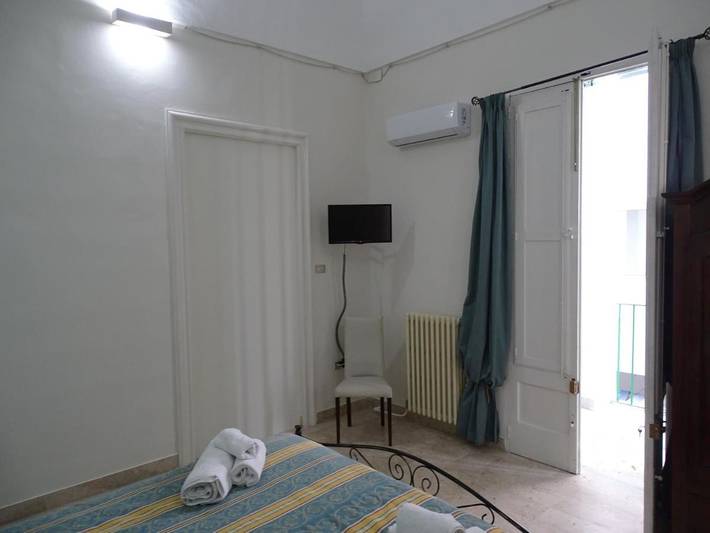 Chambre d’hôte pour 3 personnes, avec vue et terrasse à Parabita - 2