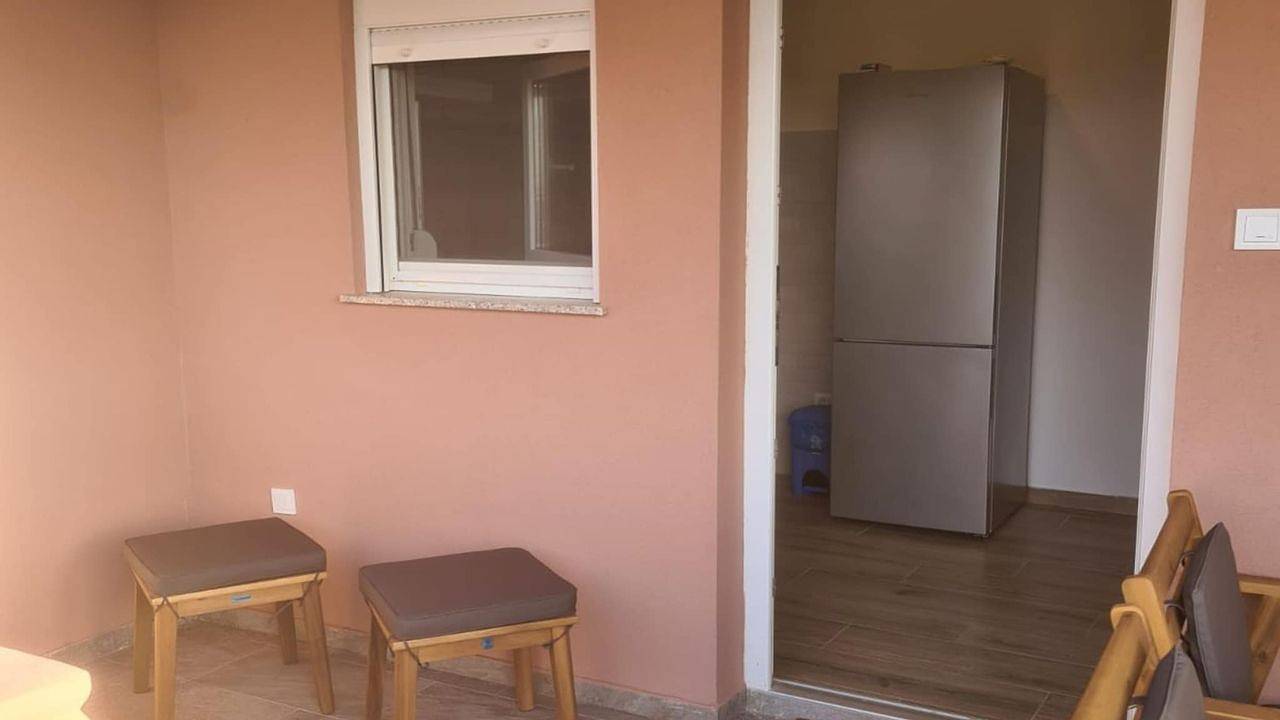 Ganze Ferienwohnung, Ferienwohnung für 4 Personen (52 m²) in Vrsi in Vrsi, Zadar