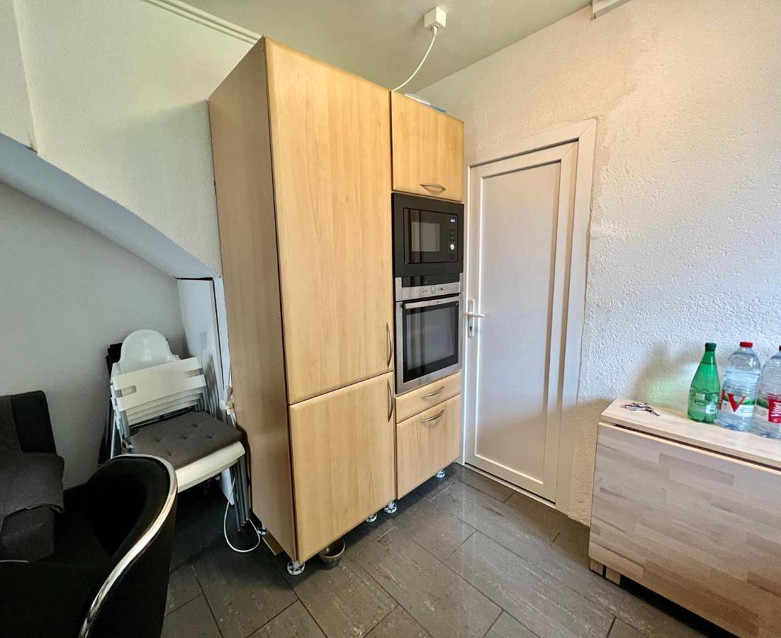 Appartement entier, Appartement de vacances pour 4 personnes avec terrasse in Neuchâtel, Lake Neuchâtel