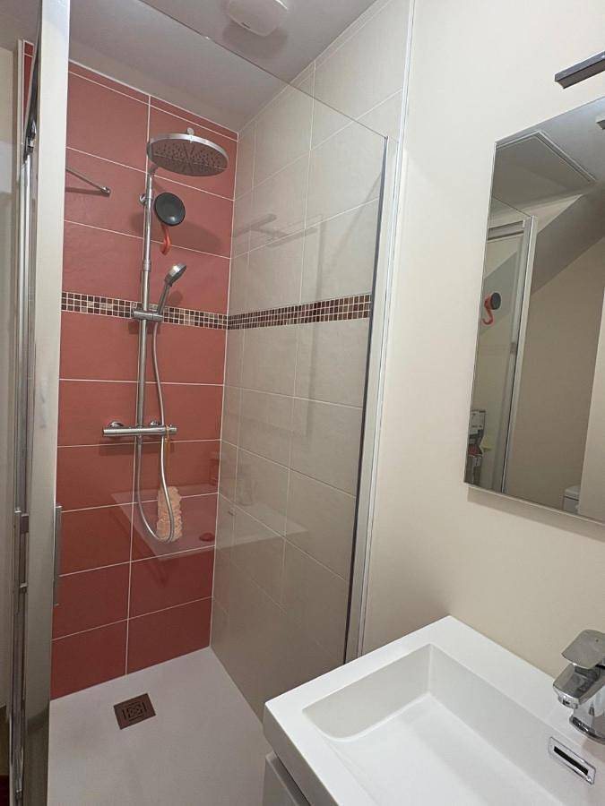 Gîte pour 2 personnes, avec jardin à Marigné-Laillé - 4