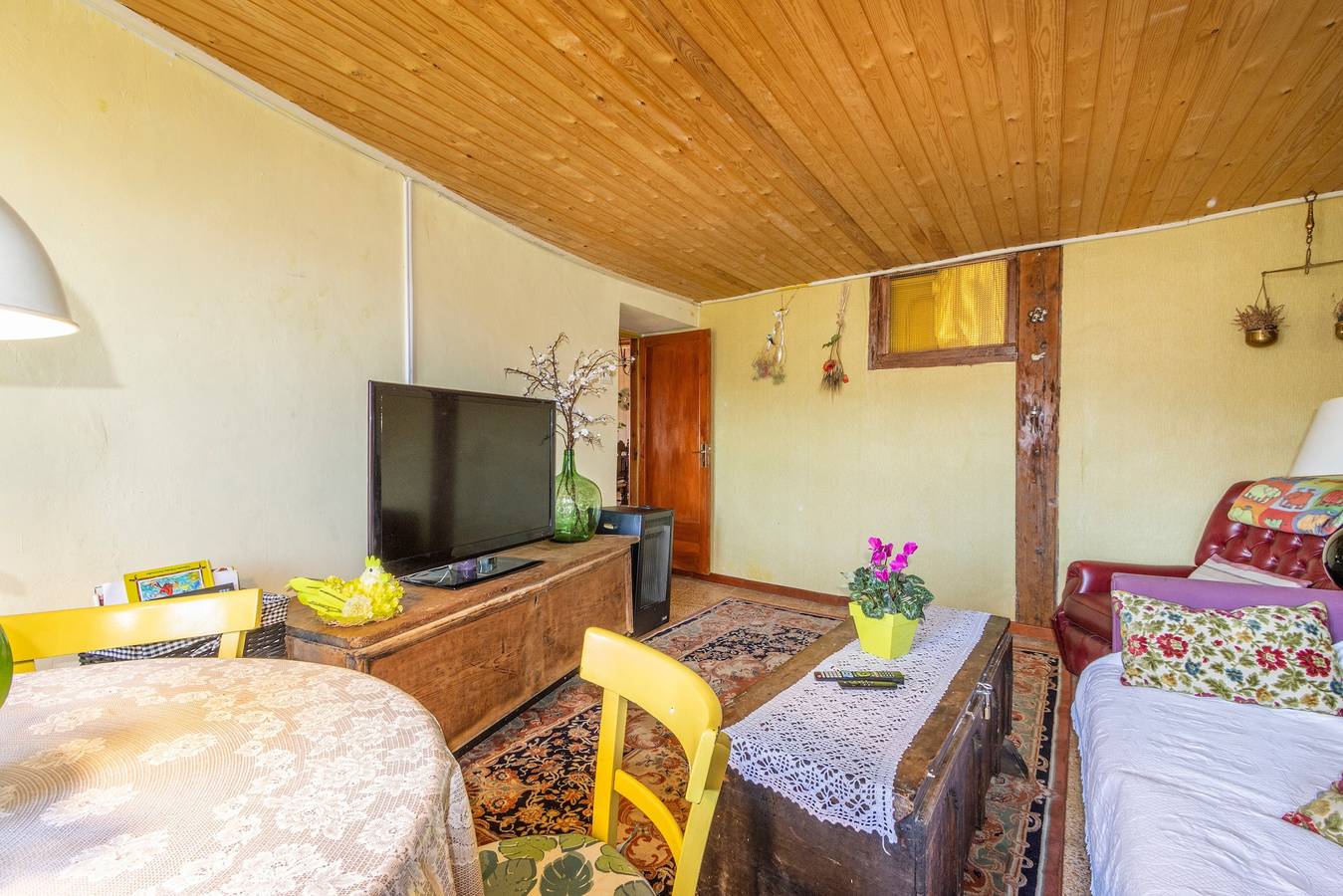 Ferienhaus "Cal Barral" mit Bergblick, Balkon und Wlan in Cava, Katalanische Pyrenäen