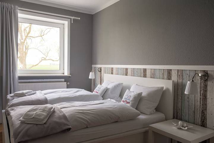 Ferienwohnung für 6 Personen, mit Garten und Sauna sowie Whirlpool in Lehe - 2