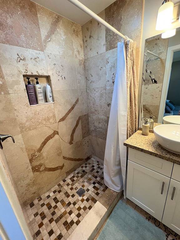 Ganze Wohnung, Beachside condo #B with 2bd /2 bath in Carlsbad, San Diego County