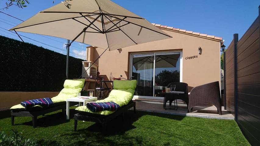 Location de vacances pour 2 personnes, avec jardin et piscine ainsi que jacuzzi et sauna à Saint-Maximin (Nimes) - 3
