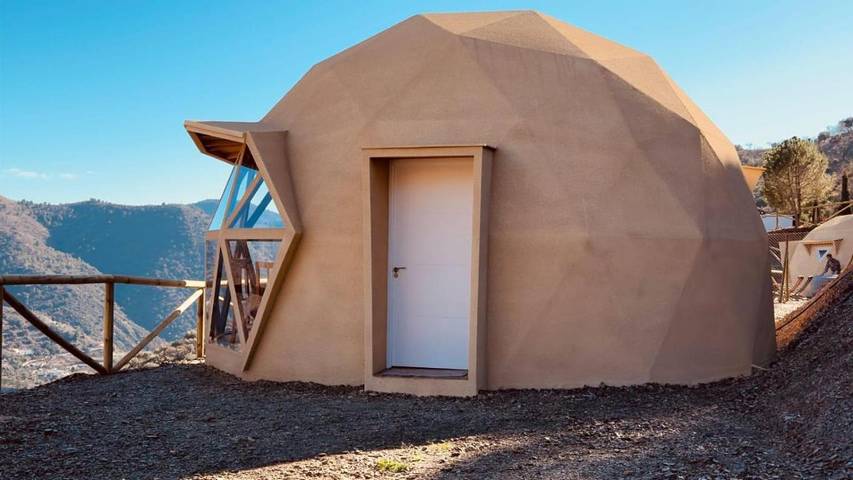 Apartamento para 2 personas, con Terraza y Jardín además de Piscina y Vistas en Casabermeja