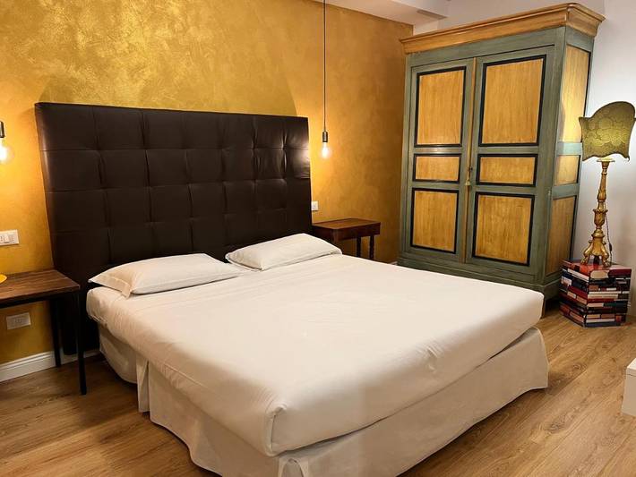 Chambre d’hôte pour 2 personnes, avec Balcon et Jacuzzi ainsi que Terrasse et Jardin à Pérouse - 2