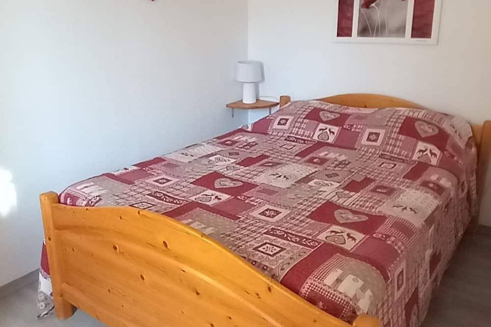 Appartement entier, Beau F2 Face Au Lac Et Proche Centre Ville in Lac de Gérardmer, Gérardmer